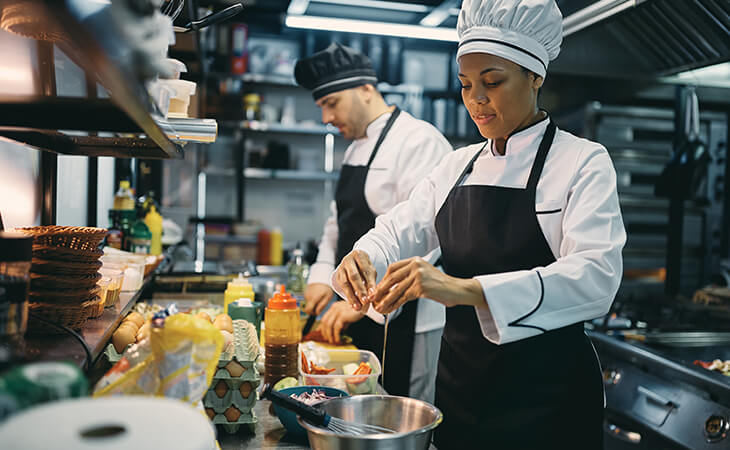 Preparação de entradas, receitas complexas, pastelaria tradicional e pastelaria moderna